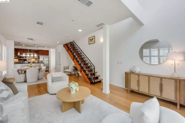 MLS: 41139651 Condo For Sale