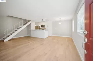 Photo #1: 41139660 Listing 