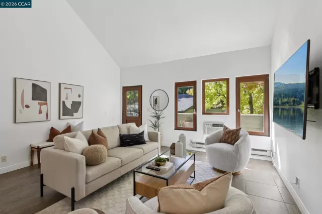 MLS: 41139791 Condo For Sale
