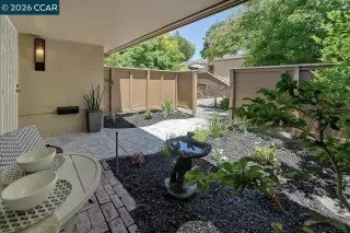 Photo #2: 41139836 Listing 