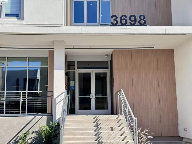 MLS: 41139896 Condo For Sale