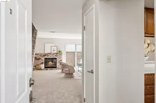 Photo #3: 41139904 Listing 