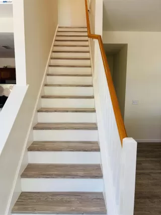 Photo #6: 41139920 Listing