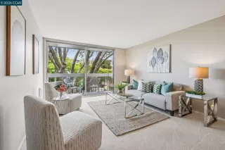 Photo #2: 41140050 Listing 
