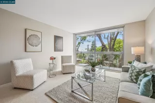 Photo #6: 41140050 Listing 
