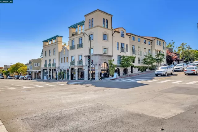 MLS: 41140055 Condo For Sale