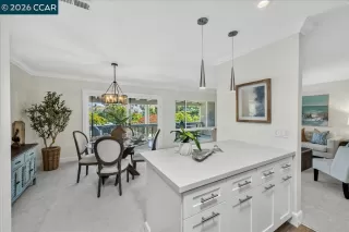 Photo #3: 41140172 Listing