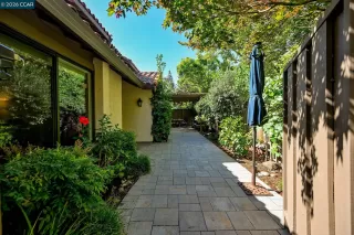 Browse active condo listings in MAIN CHANCE