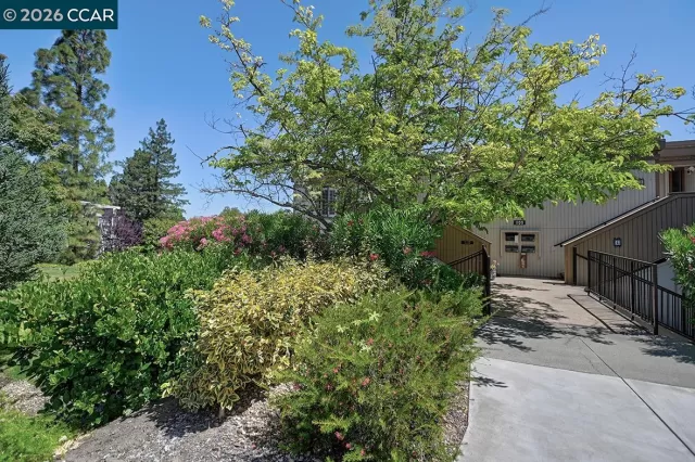 MLS: 41140228 Condo For Sale
