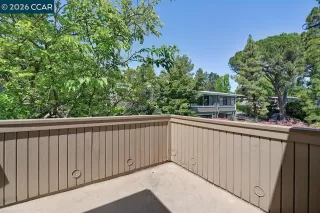 Photo #2: 41140228 Listing