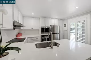 Photo #5: 41140228 Listing