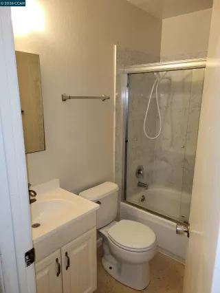 Photo #2: 41140243 Listing