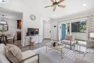 Photo #4: 41140286 Listing
