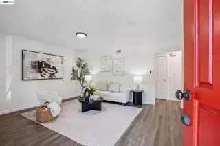 Photo #2: 41140327 Listing