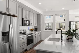 Photo #6: 41140394 Listing
