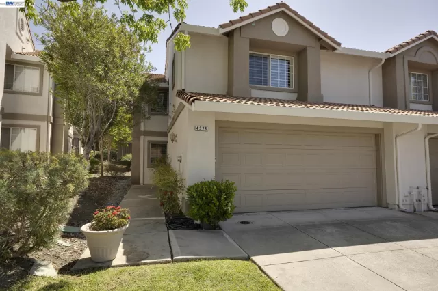 MLS: 41140438 Condo For Sale