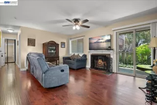 Photo #2: 41140441 Listing 