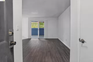 Photo #2: 41140490 Listing