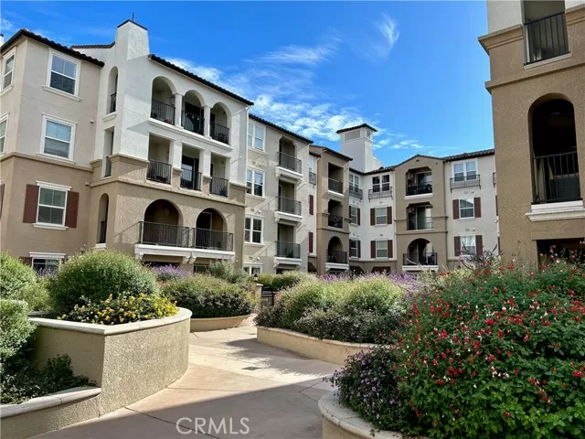 MLS: CRCV23201397 Condo For Sale