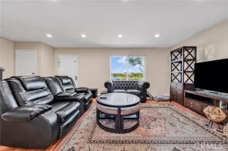 Photo #3: CRIG25103628 Listing