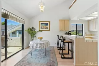 Photo #3: CROC25136219 Listing