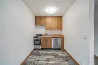 Photo #6: CRPW24255302 Listing 