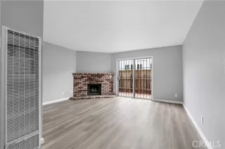 Photo #3: CRPW25168663 Listing