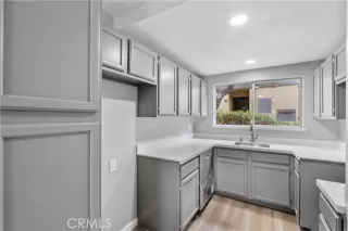 Photo #6: CRPW25168663 Listing