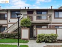 More Details about MLS # 40929907 : 105 DONOSO PLAZA