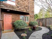 More Details about MLS # 40936704 : 2340 WESTCLIFFE LN # Q