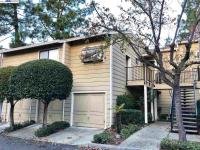 More Details about MLS # 40937082 : 2438 SAINT HELENA DR # 6