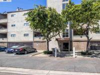 More Details about MLS # 40959250 : 1234 STANHOPE LN # 364
