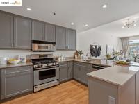 More Details about MLS # 40984836 : 5855 HORTON ST # 805