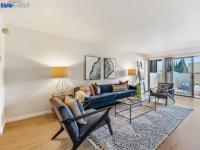 More Details about MLS # 40987452 : 1550 BANCROFT AVE # 213