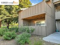More Details about MLS # 40988956 : 1265 LAKEVIEW CIR
