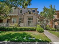 More Details about MLS # 40993715 : 4560 CENTRAL PARKWAY # 12