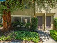 More Details about MLS # 40994678 : 3055 TREAT BLVD # 33