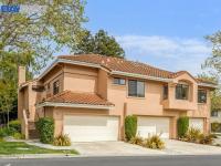 More Details about MLS # 40995081 : 3046 LAKEMONT DR # 3