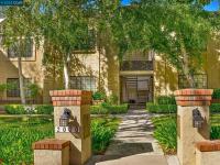 More Details about MLS # 40998467 : 2020 CANYON WOODS DR # D
